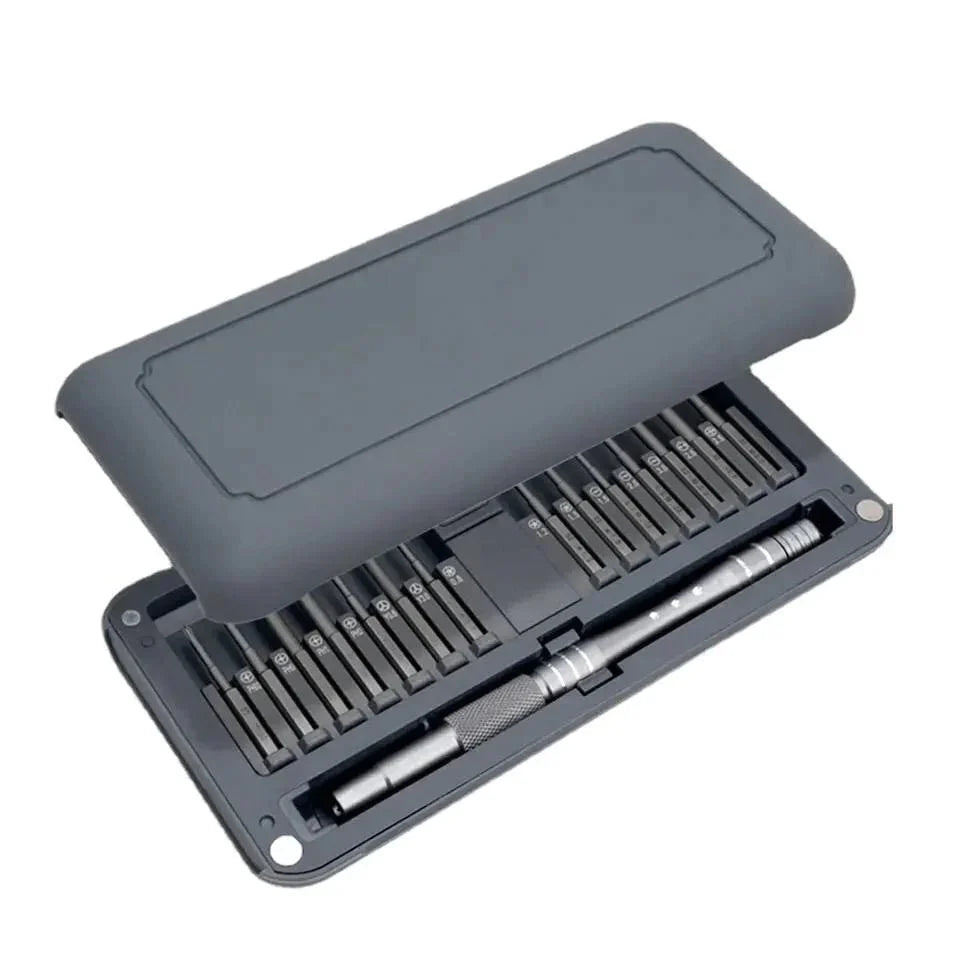 30 in 1 Magnetic Screwdriver Set With 2 Extensions