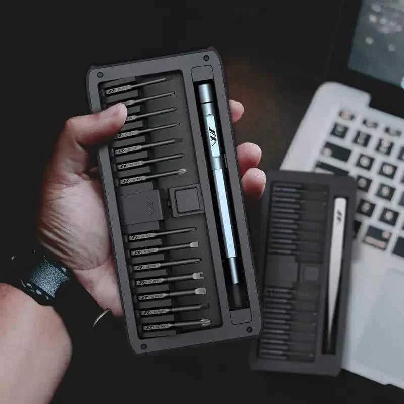 30 in 1 Magnetic Screwdriver Set With 2 Extensions